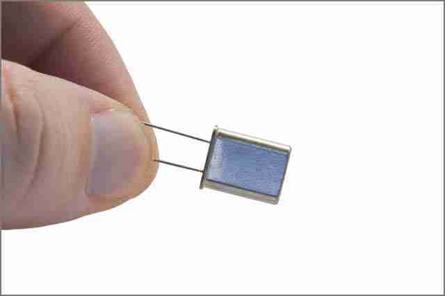 Crystal Oscillator