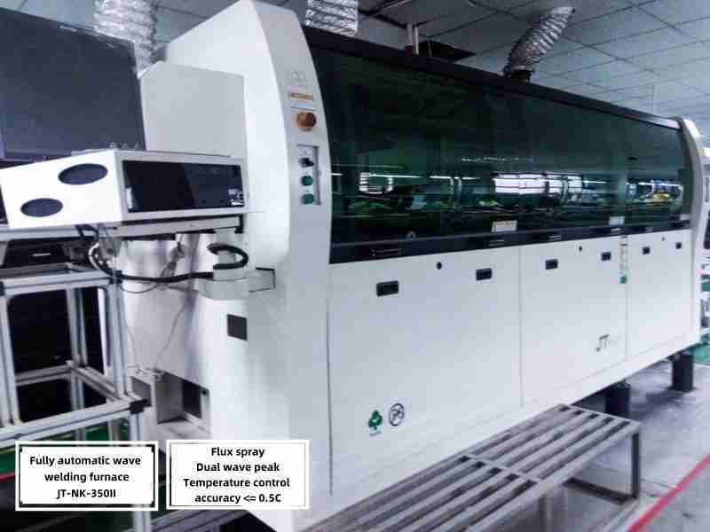 Wave weldinging machine