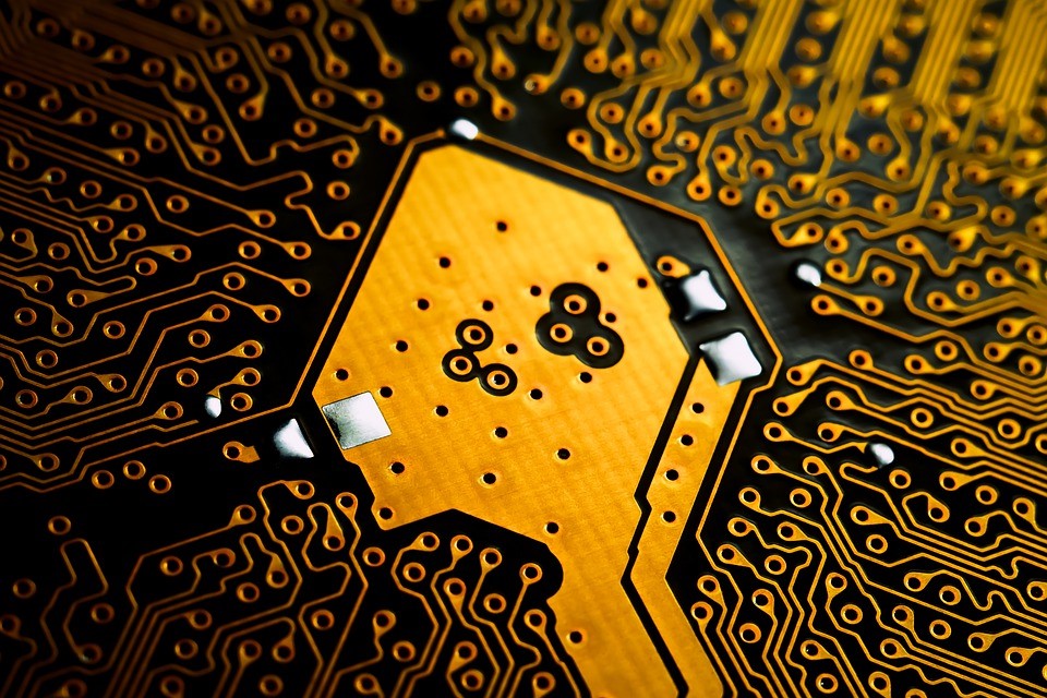 Analysis of the Advantages and Disadvantages of Ceramic Printed Circuit Board